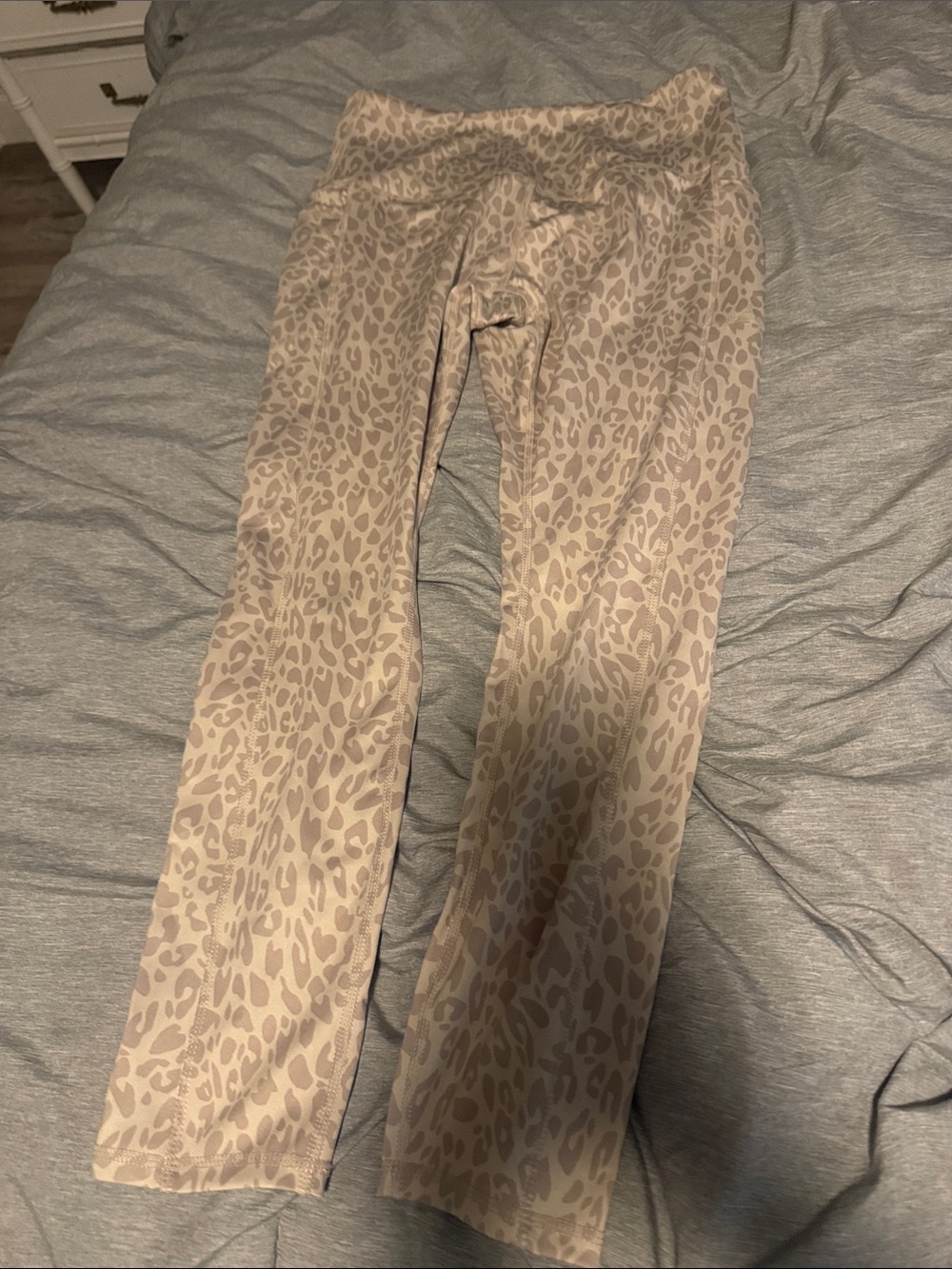 Neutral Leopard Print Leggings